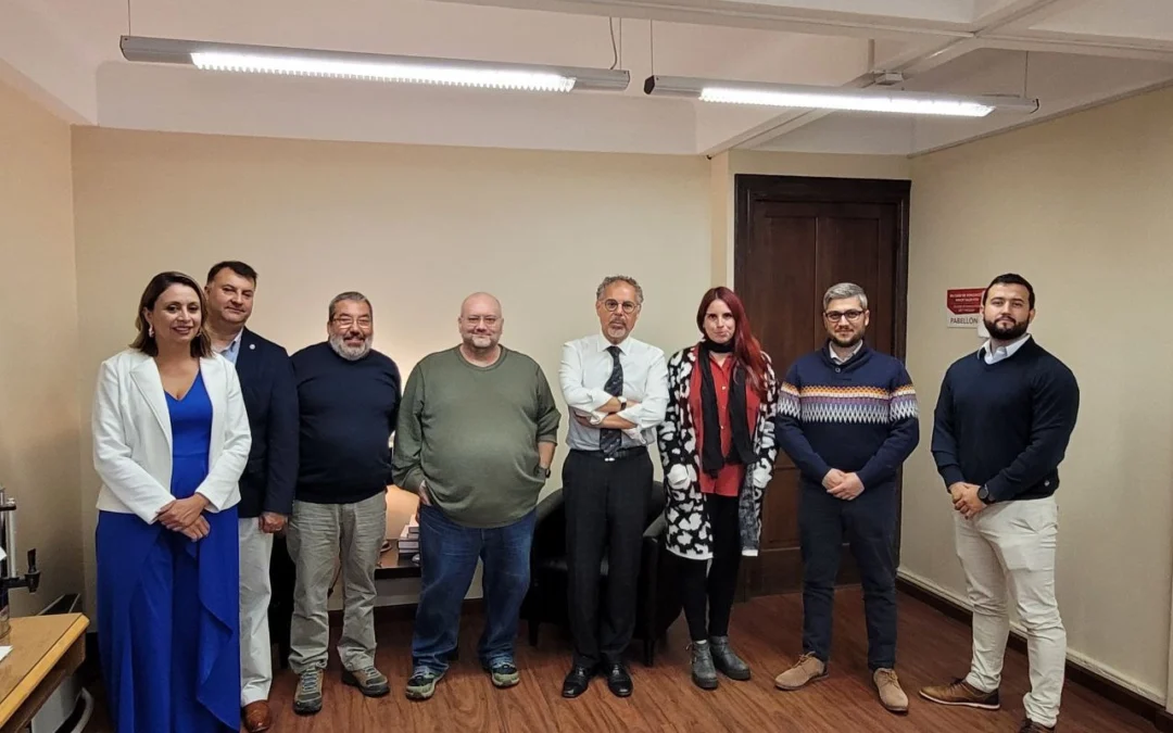 Visita del Profesor Joshua Thoms de Utah State University con la Dirección General de Asuntos Internacionales.