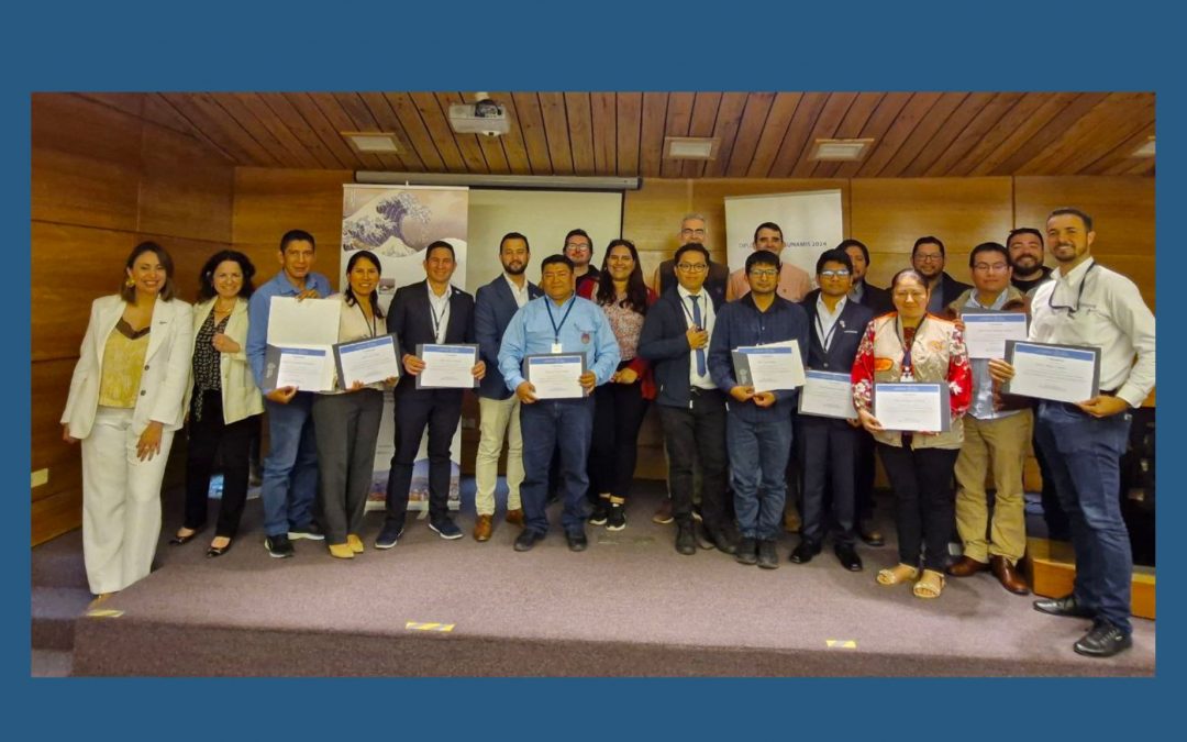 Ceremonia de cierre del Diplomado en Tsunamis