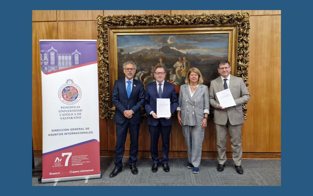 PUCV y Agrichile firman convenio de colaboración en el marco del Diplomado en Lengua y Cultura Italiana